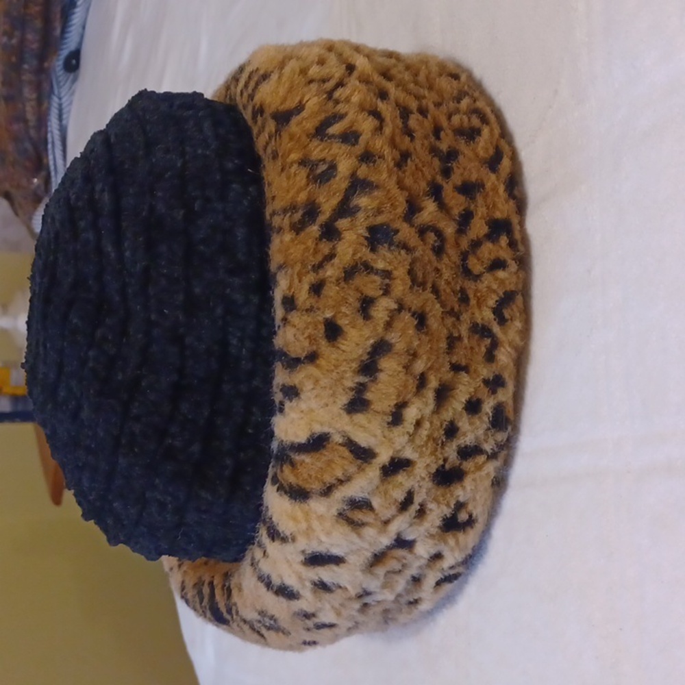 Betmar NY, Leopard and black cuffed croch style hat. Acrylic & polyester